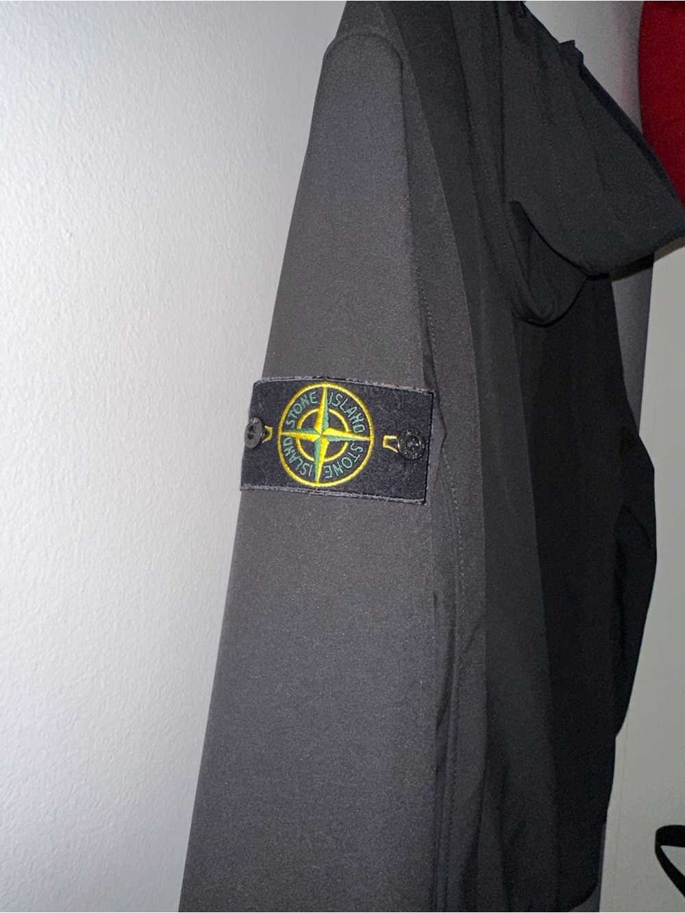 Stone Island Light Soft Shell-R e-dye Technology Jacket - Picture 2 of 6
